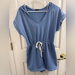Papermoon comfy Blue hooded v neck romper